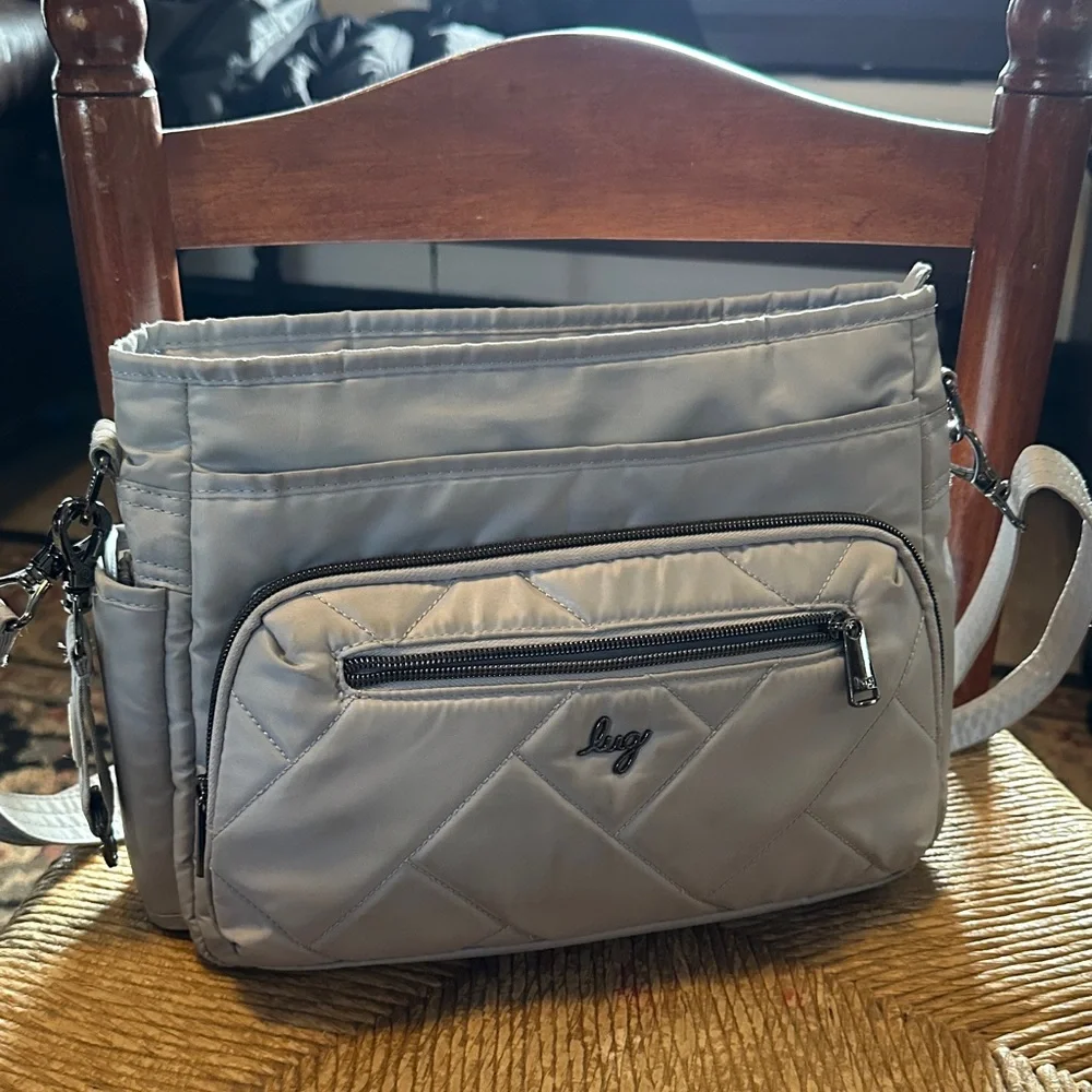Lug LE Ultra shimmy Women's Light Gray Quilted Crossbody Bag - Picture 4 of 13